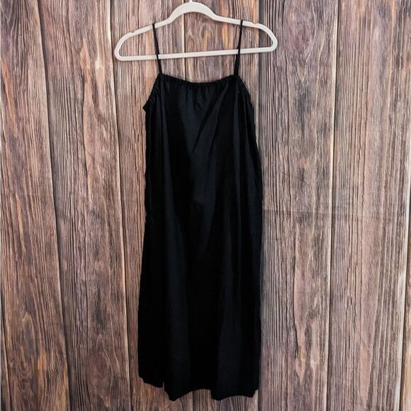 A New Day Linen Dress - Picture 3 of 12